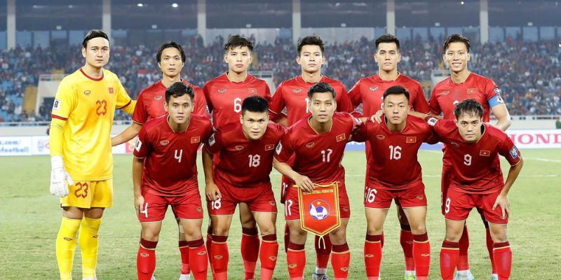 Đội tuyển Việt Nam đã tụt xuống vị trí 112 trên BXH FIFA